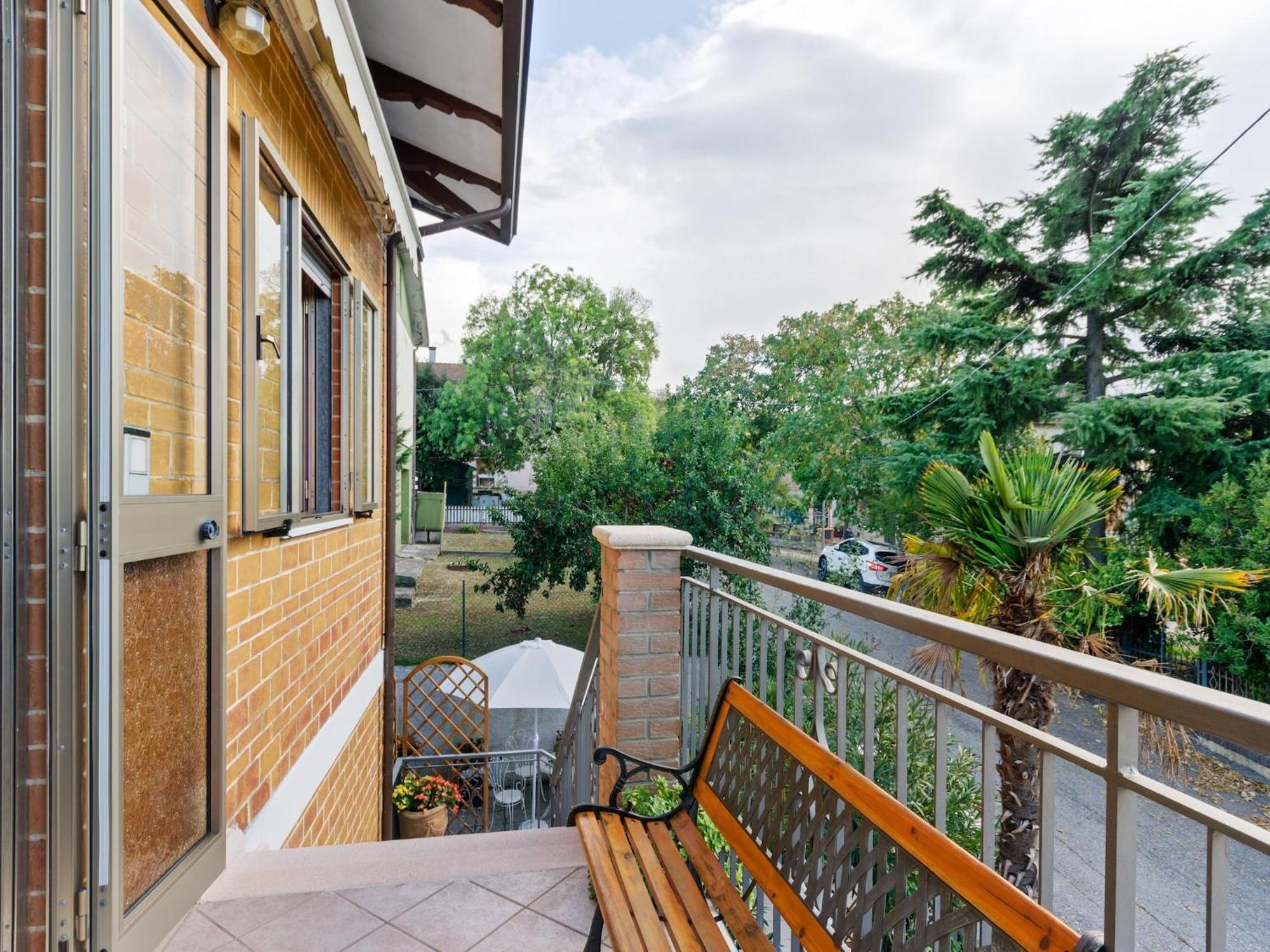 Pleasant Apartment With Courtyard Saludecio ภายนอก รูปภาพ