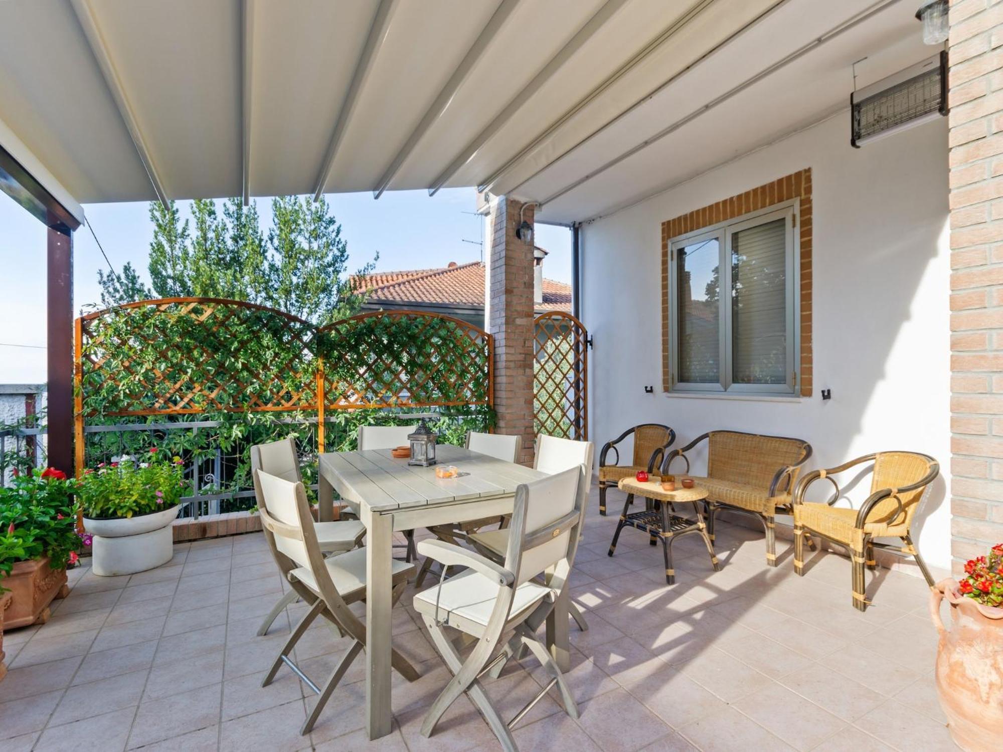 Pleasant Apartment With Courtyard Saludecio ภายนอก รูปภาพ
